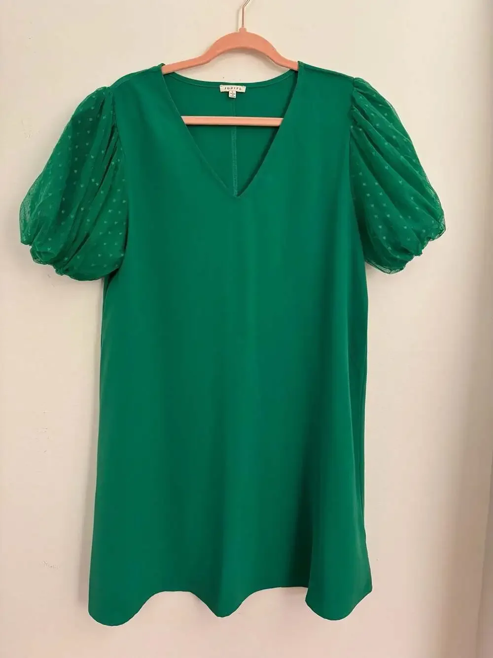 Jodifl NWOT Green V-Neck Shift Dress with Sheer Dot Puff Sleeves